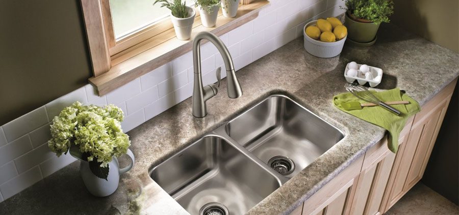 how can you choose a durable kitchen faucet
